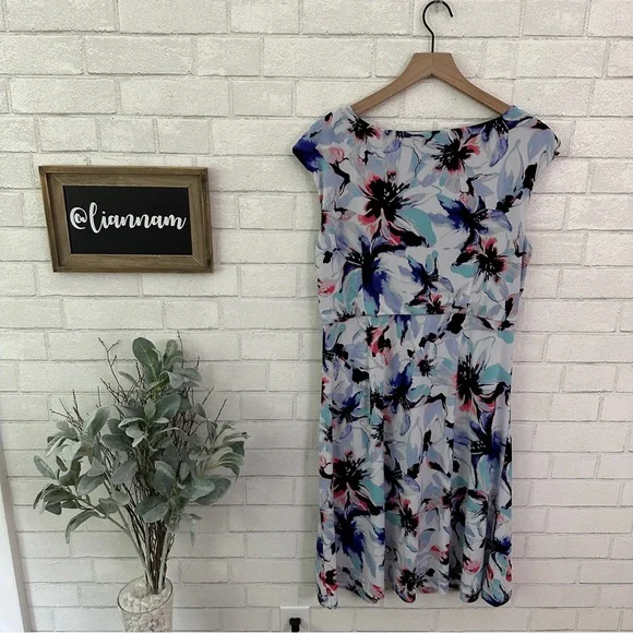 212 COLLECTION Floral Tie Waist Sleeveless Dress - Picture 8 of 10